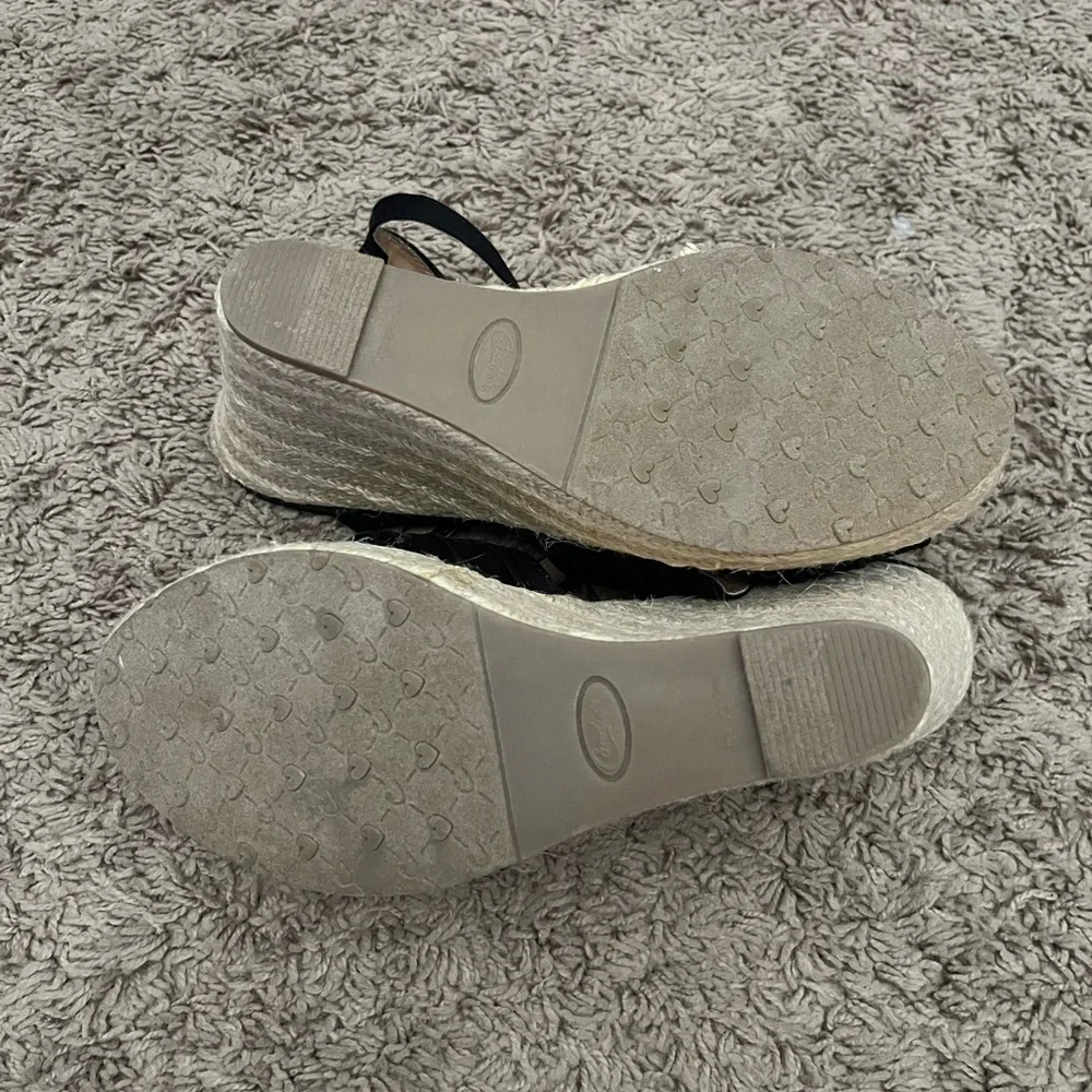 Candie’s Espadrilles Wedge Sandals